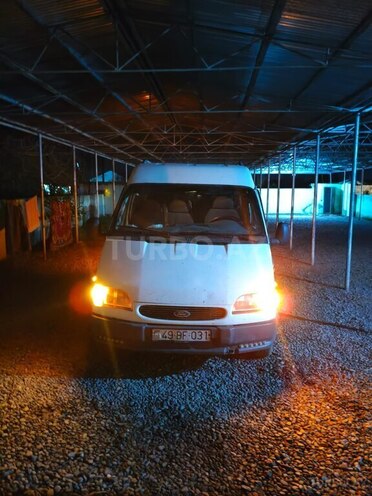 Ford Transit 2000, 250,000 km - 2.5 л - Saatlı