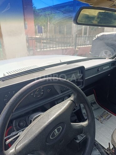 LADA (VAZ) 2107 2006, 21,000 km - 1.6 l - Bakı