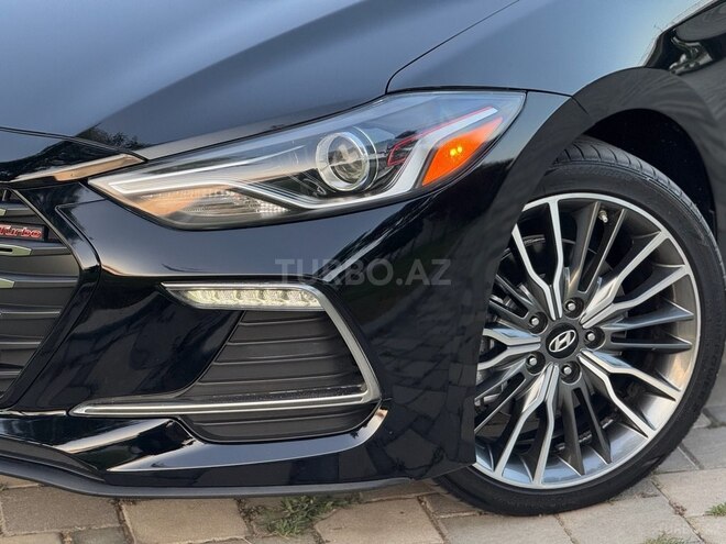 Hyundai Elantra 2018, 94,500 km - 1.6 l - Bakı