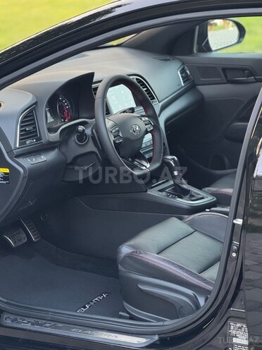 Hyundai Elantra 2018, 94,500 km - 1.6 l - Bakı