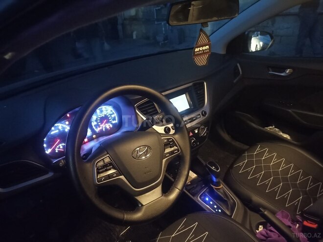 Hyundai Accent 2020, 137,599 km - 1.6 l - Bakı