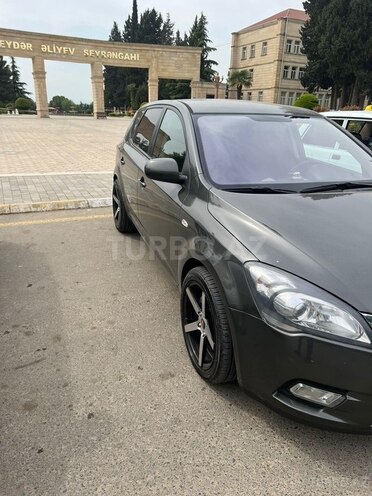 Kia Ceed 2010, 320,000 km - 1.6 л - Cəlilabad