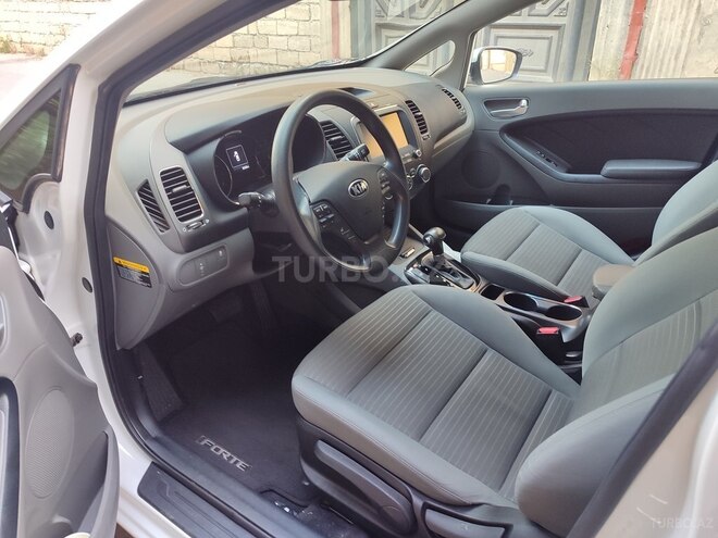 Kia Forte 2017, 35,200 km - 2.0 l - Bakı