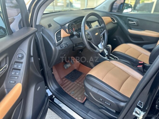 Chevrolet Trax-9