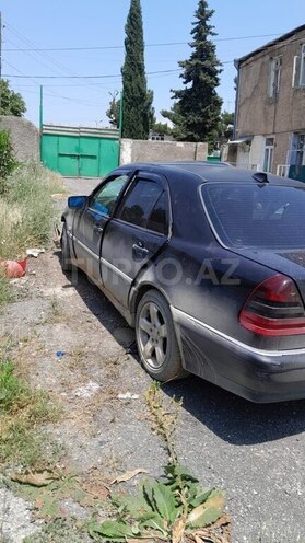 Mercedes C 180 1997, 350,000 km - 1.8 л - 