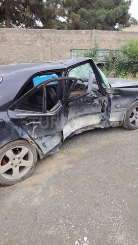 Mercedes C 180 1997, 350,000 km - 1.8 л - 