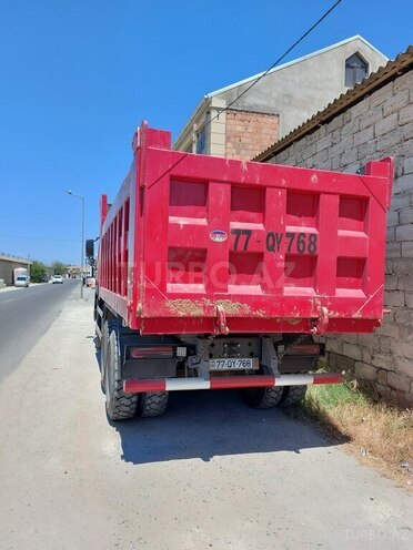 HOWO Sinotruk 2018, 444,444 km - 9.7 l - Bakı