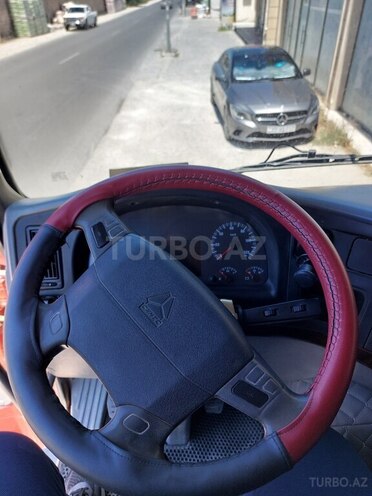 HOWO Sinotruk 2018, 444,444 km - 9.7 l - Bakı