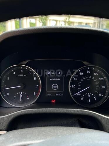 Hyundai Elantra 2017, 135,668 km - 2.0 л - Bakı