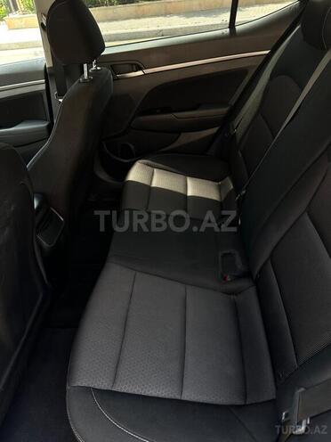 Hyundai Elantra 2017, 135,668 km - 2.0 л - Bakı