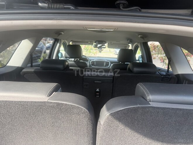 Kia Sorento-11