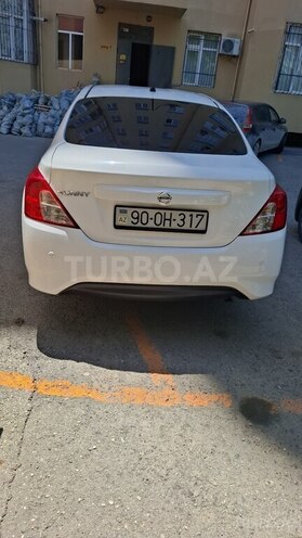 Nissan Sunny-2