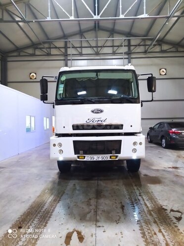 Ford Cargo 2006, 200,000 km - 9.7 l - Sumqayıt