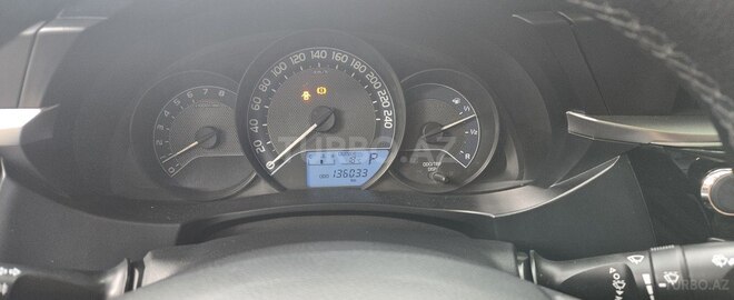 Toyota Corolla 2015, 136,000 km - 2.0 l - Bakı