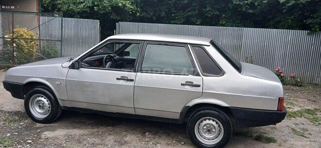 LADA (VAZ) 21099 2002, 999,999 km - 1.5 l - Zaqatala