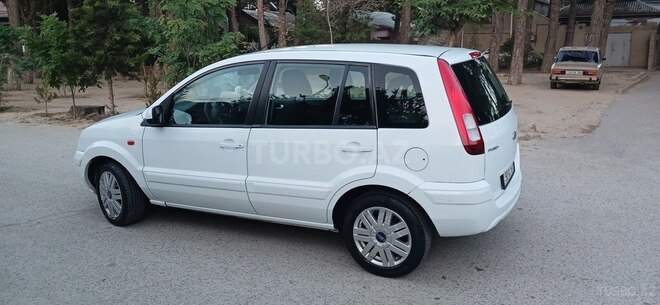 Ford Fusion 2010, 252,525 km - 1.4 l - Bakı