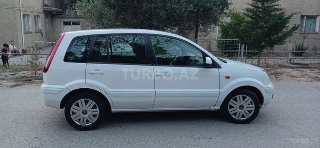 Ford Fusion 2010, 252,525 km - 1.4 l - Bakı