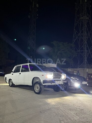 LADA (VAZ) 2107-5