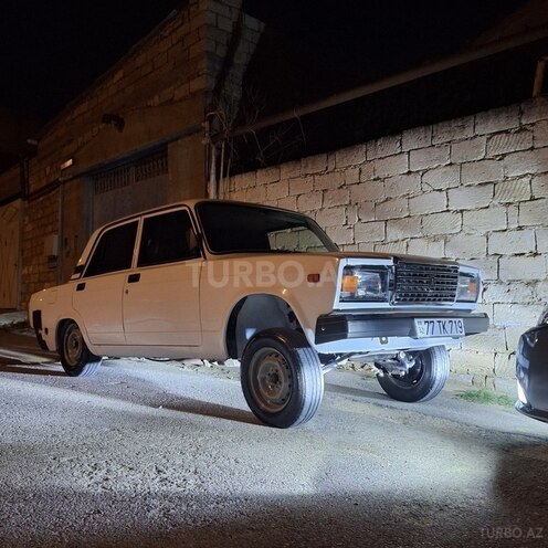 LADA (VAZ) 2107-4