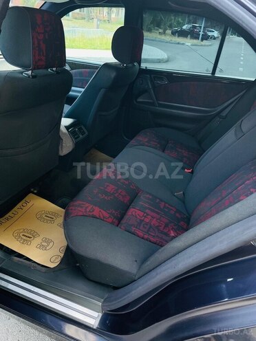 Mercedes E 240 1997, 398,000 km - 2.4 l - Lənkəran