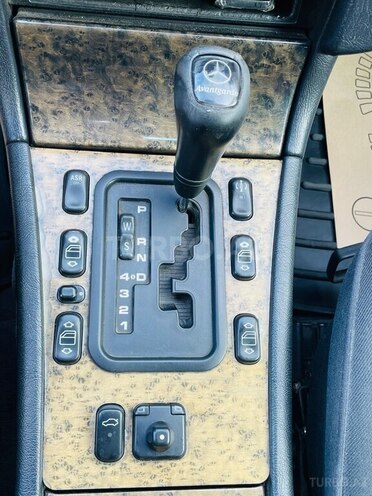 Mercedes E 240 1997, 398,000 km - 2.4 l - Lənkəran