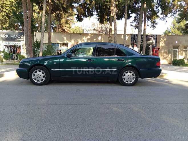 Mercedes E 230 1995, 260,000 km - 2.3 l - Şirvan
