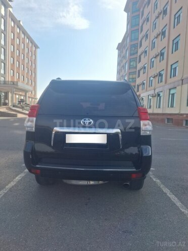 Toyota Land Cruiser Prado 2010, 292,000 km - 2.7 l - Xudat