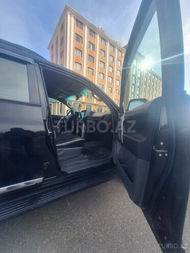 Toyota Land Cruiser Prado 2010, 292,000 km - 2.7 l - Xudat