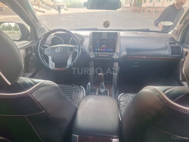 Toyota Land Cruiser Prado 2010, 292,000 km - 2.7 l - Xudat