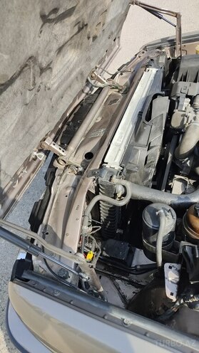 BMW 535 1989, 396,000 km - 3.5 l - Bakı