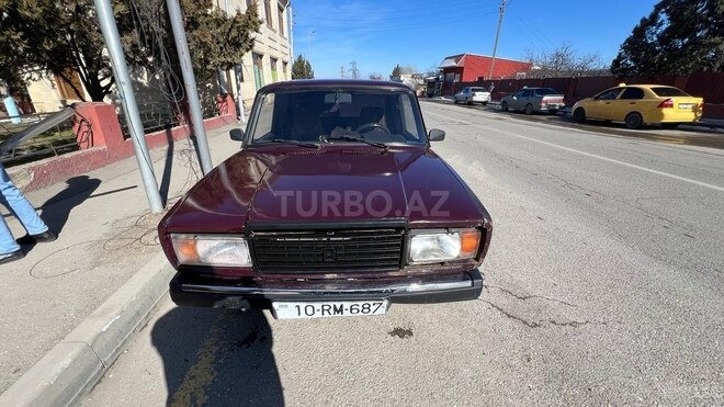 LADA (VAZ) 2107 2006, 95,000 km - 1.6 l - Qusar