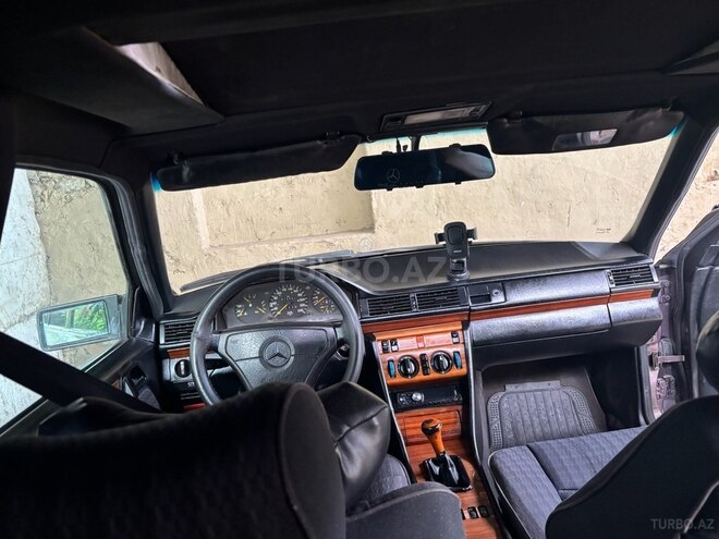 Mercedes E 200 d 1993, 520,000 km - 2.0 л - Oğuz
