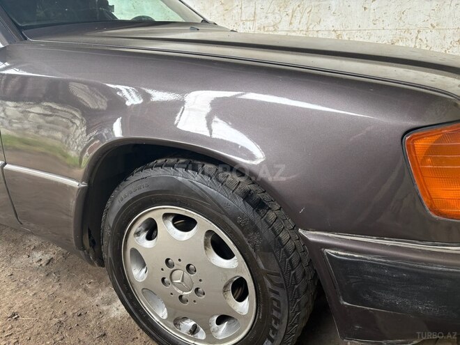 Mercedes E 200 d 1993, 520,000 km - 2.0 л - Oğuz