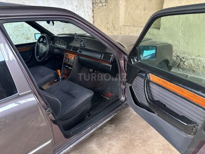 Mercedes E 200 d 1993, 520,000 km - 2.0 л - Oğuz