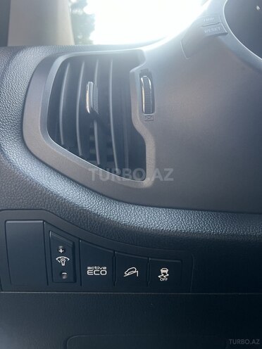 Kia Sportage 2013, 300,000 km - 2.0 л - Bakı