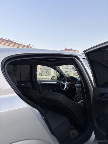 Opel Astra 2007, 232,000 km - 1.4 l - Bakı