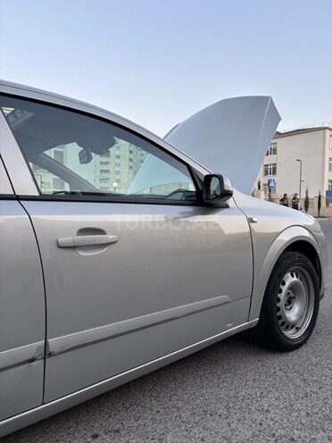 Opel Astra 2007, 232,000 km - 1.4 l - Bakı