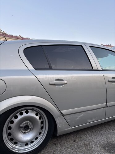 Opel Astra 2007, 232,000 km - 1.4 l - Bakı