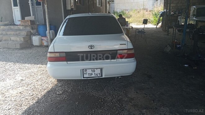 Toyota Corolla 1996, 467,444 km - 1.3 l - Beyləqan