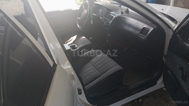 Toyota Corolla 1996, 467,444 km - 1.3 l - Beyləqan