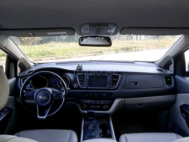 Kia Carnival 2016, 226,000 km - 2.2 l - Bakı