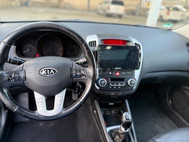 Kia  2010, 216,604 km - 1.4 l - Bakı