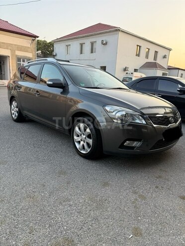 Kia  2010, 216,604 km - 1.4 l - Bakı
