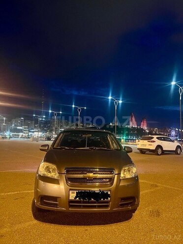 Chevrolet Aveo-4
