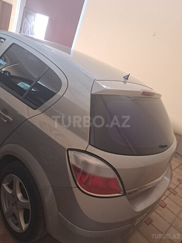Opel Astra 2006, 333,179 km - 1.4 l - Şəmkir