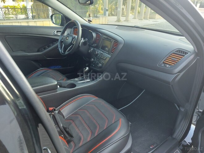 Kia Optima-16