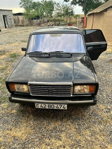 LADA (VAZ) 2107-1