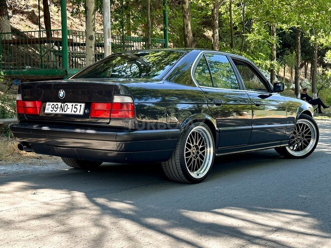 BMW 520 1993, 350,000 km - 2.0 л - Bakı