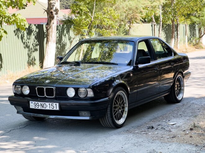 BMW 520 1993, 350,000 km - 2.0 л - Bakı