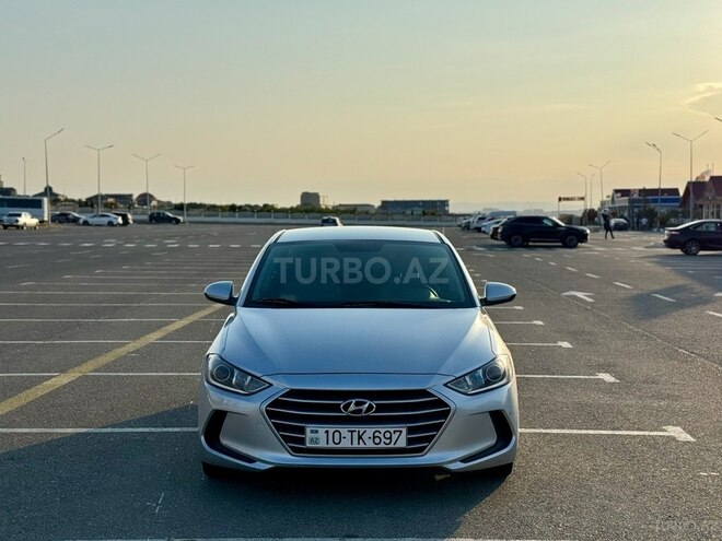 Hyundai Elantra 2016, 127,000 km - 2.0 l - Bakı